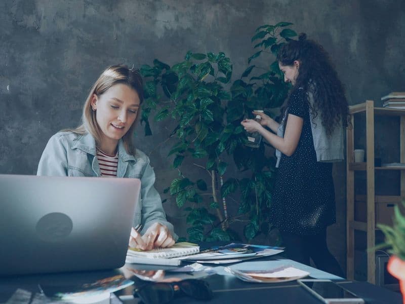 Advanced Executive Assistant: Supporting Senior Leaders