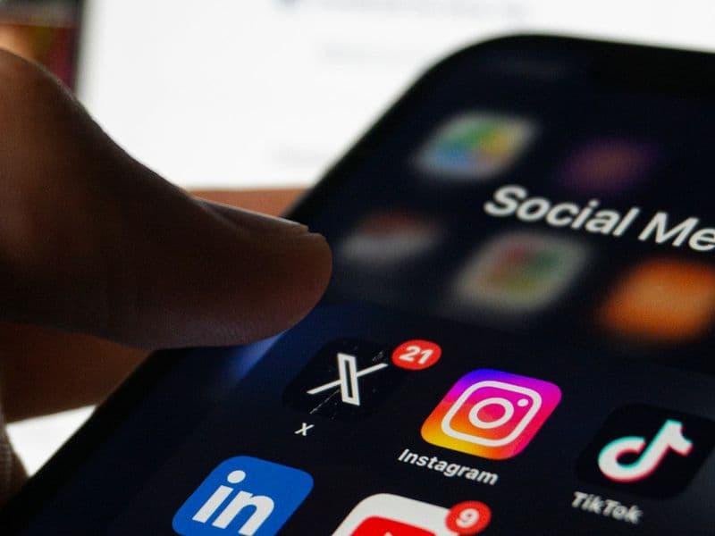 AI-Powered Digital Marketing & Social Media