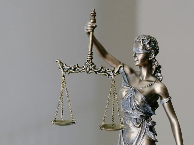 Legal Skills for Non-Lawyers