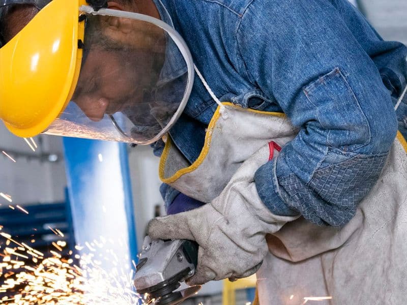 Manual Handling & Workplace Ergonomics