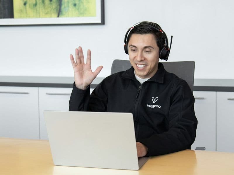 Digital Customer Service: Chat, Email & Social Media